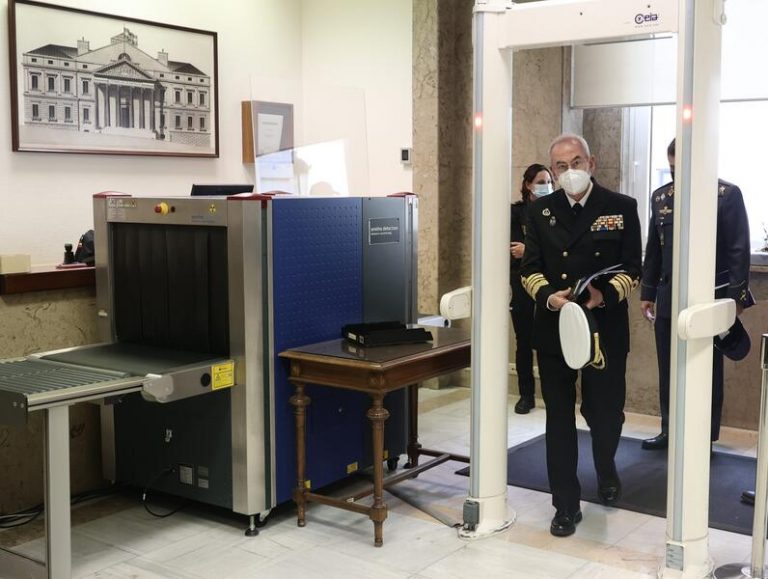 JEMAD: El Presupuesto de Defensa limita el adiestramiento de los militares