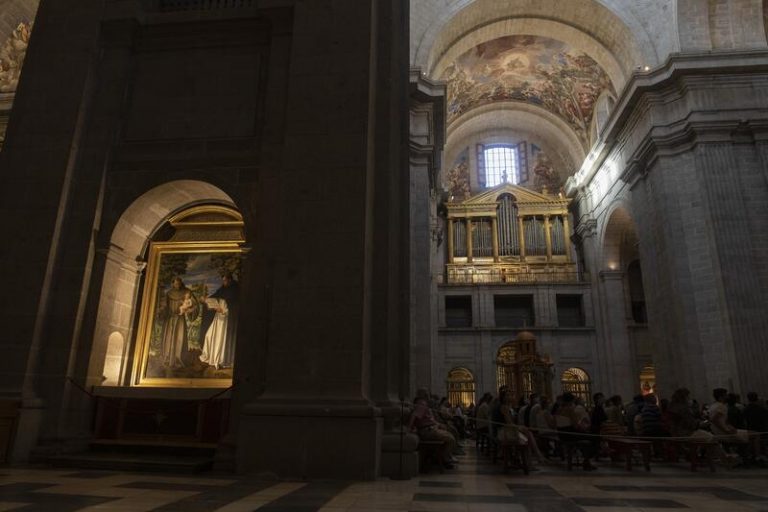 El CERMI emplaza a Patrimonio Nacional a dotar de accesibilidad universal a todos sus recintos