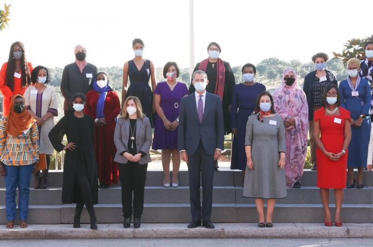 Las 20 mujeres líderes de África y el Mediterráneo concluyen su visita tras verse con el Rey