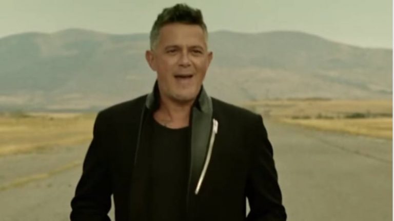 Alejandro Sanz y 'Mares De Miel', su nuevo videoclip