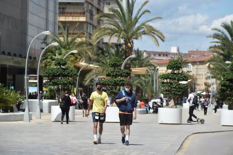 La Región de Murcia registra 308 positivos de Covid-19 en una jornada sin fallecidos por esta causa