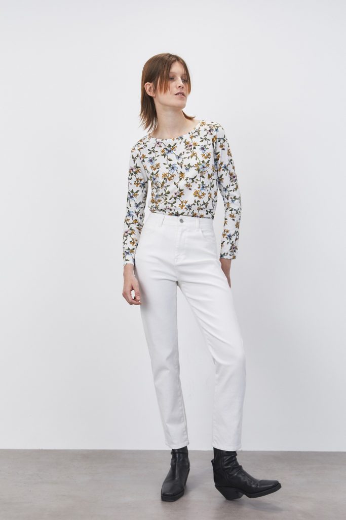 CAMISETA BASICA ESTAMPADA floral