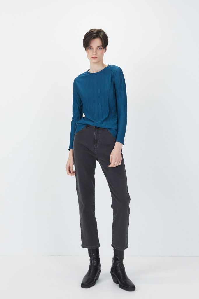 CAMISETA PLISADA BASICA