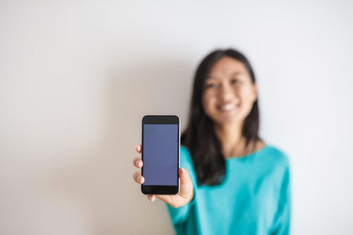 ¿Cómo desinfectar un móvil de forma correcta?