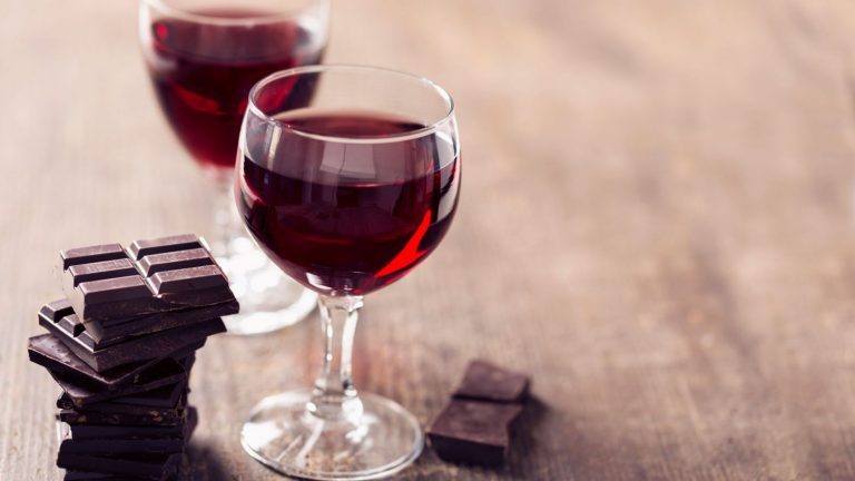 Dieta del vino y el chocolate: así puedes perder tres kilos