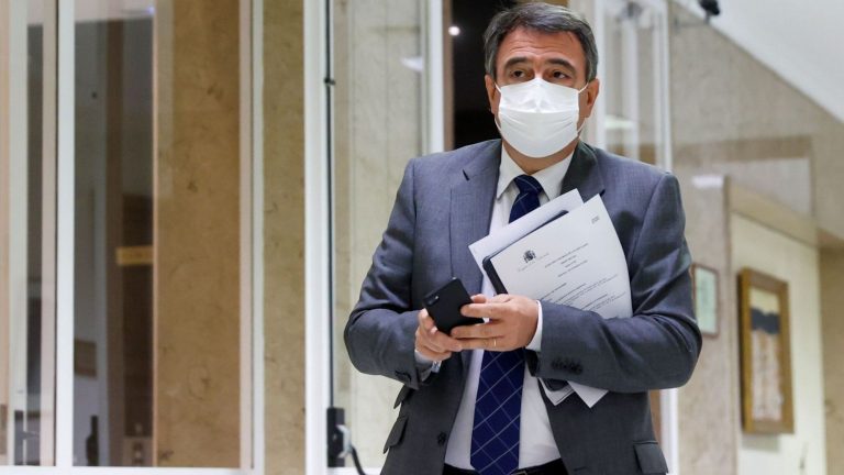 El Gobierno pacta con ERC y PNV para superar el primer examen de los Presupuestos en el Congreso