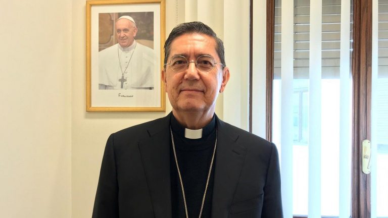 El Vaticano advierte en un mensaje a los hindúes del peligro del 