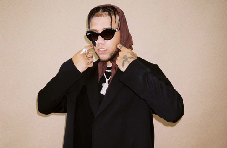 Jhay Cortez en 'Ropa interior' con Kendo Kaponi