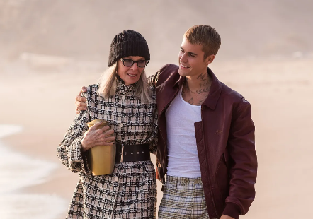 Justin Bieber Ghost Our world 2