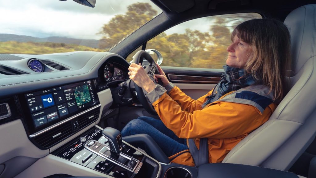 La multa que te puede poner la DGT si no usas los intermitentes 56 Los intermitentes permiten desvelar información relevante