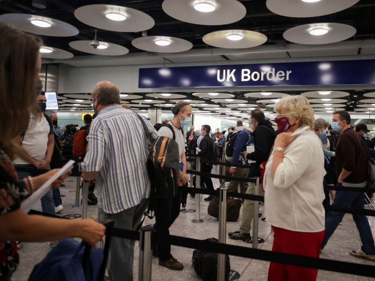 Los recuperados con una sola dosis no podrán entrar en Reino Unido sin cuarentena