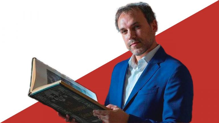 Luis Zueco rinde homenaje a la profesión médica en 'El cirujano de almas'