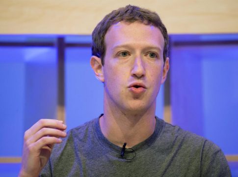 Mark Zuckenberg Zuckerberg niega las acusaciones de que anteponen el beneficio sobre la seguridad de los usuarios