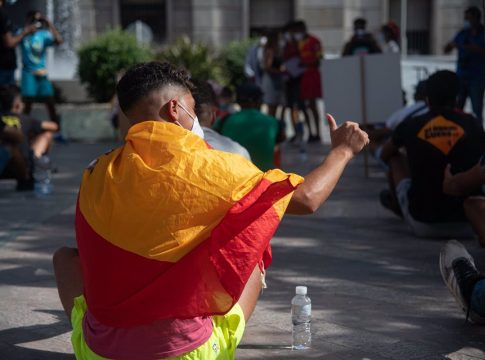 Joven extutelado ONG piden que las ayudas del Gobierno lleguen a todos los jóvenes extutelados
