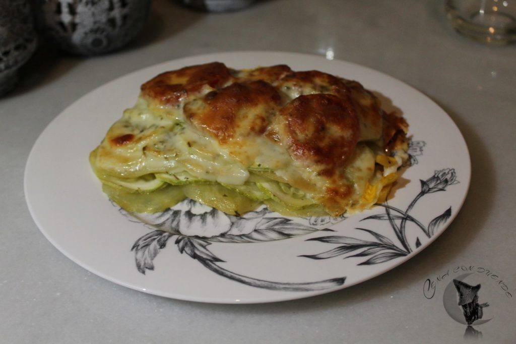 Plato milhojas de patatas y calabacin