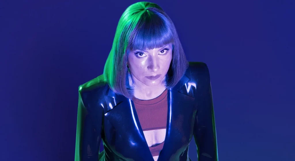 Presentadora estrella de Insiders viene de La casa de papel