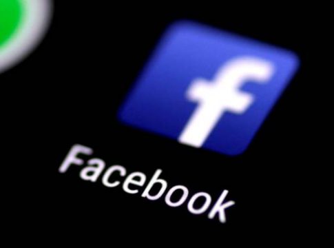 Reino Unido multa a Facebook con casi 60 millones por desobedecer al regulador en el caso de Giphy