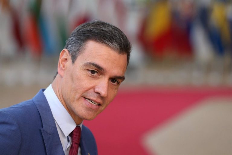 Sánchez se reúne en Zaragoza con los 'barones' del PSOE para sentar las bases de los programas electorales