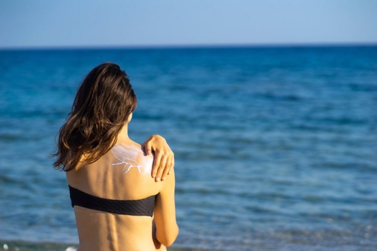 Sanidad avala el FPS de los solares de Isdin, STADA, Berioska y Coty