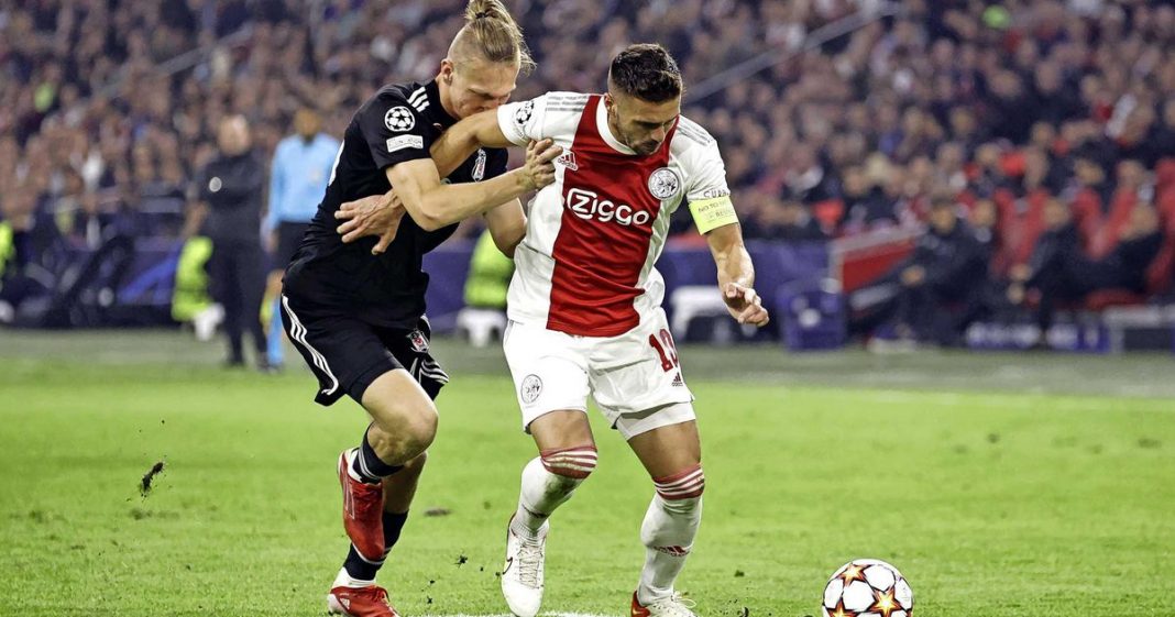 Dusan Tadic amenza el puesto de Griezmann en el Atlético. Fuente: Agencias