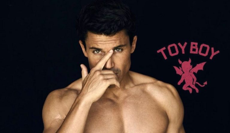 Lo que a Álex González no le ha gustado del rodaje de ‘Toy Boy’