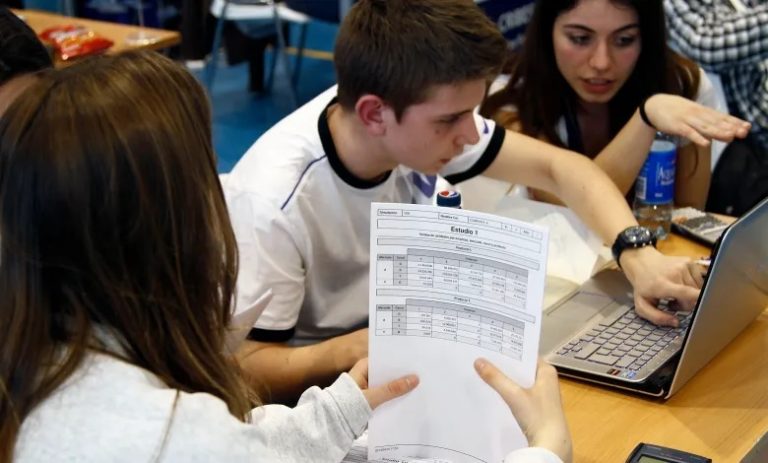 Un ginecólogo diagnostica la homosexualidad como enfermedad en Murcia