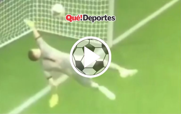 Un portero que cobra dos sueldos... ¡Golazo!
