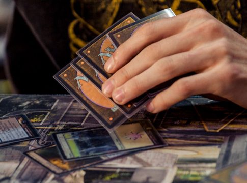 cartas-magic-the-gathering-12 Magic: la carta tan extraña que tiene su propia historia de amor