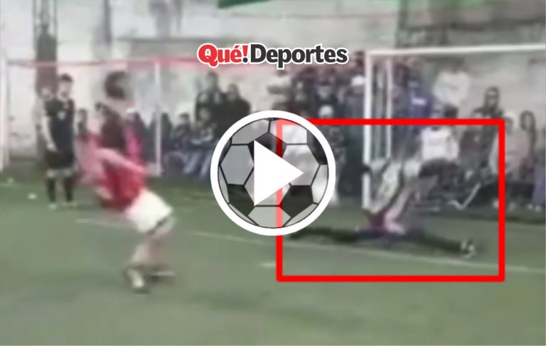 Cuando combinas la danza y el fútbol para parar un penalti