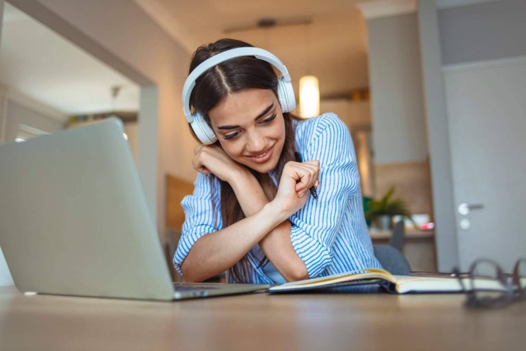 Tutorías online para TFM con Ayuda Universitaria