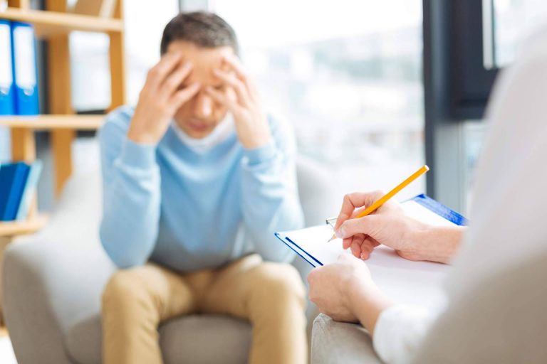 ¿Cómo dejar el alcohol a través de la psicología? Las terapias de Luis Miguel Real