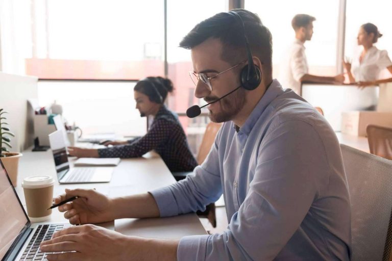 Ahorrar hasta un 50% en telecomunicaciones gracias a la consultoría de telefonía de empresas Pafercom