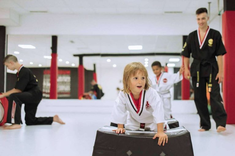 En la escuela de artes marciales Mugendo, los estudiantes pueden generar un óptimo desarrollo físico, mental y cognitivo