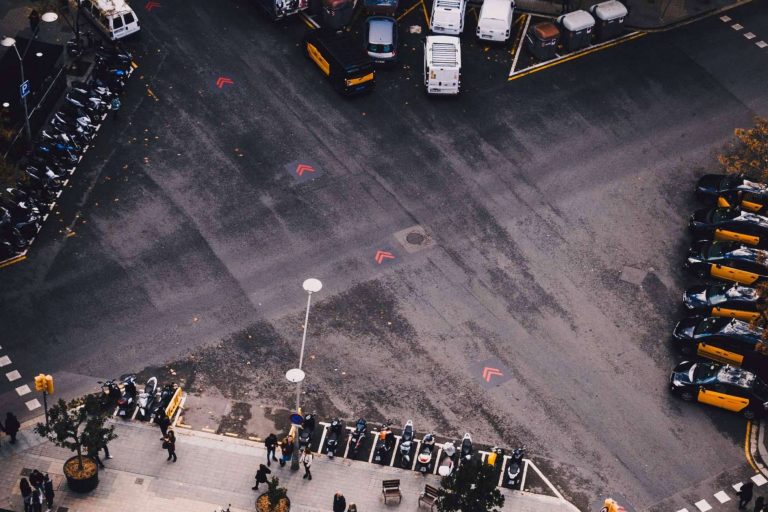 La alternativa a la zona azul para aparcar en Barcelona llega de la mano de Parkimeter