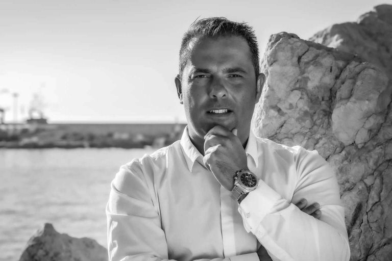 La gran variedad de Marbella properties for sale para los compradores que ofrece Vivium Luxury Homes