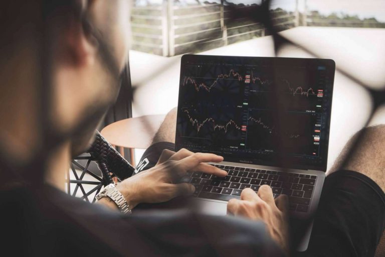 Conceptos básicos para aprender a invertir en criptomonedas, por Trading Lab