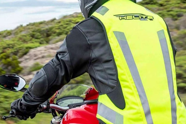 La importancia de protegerse con un chaleco airbag moto de la empresa Babiek