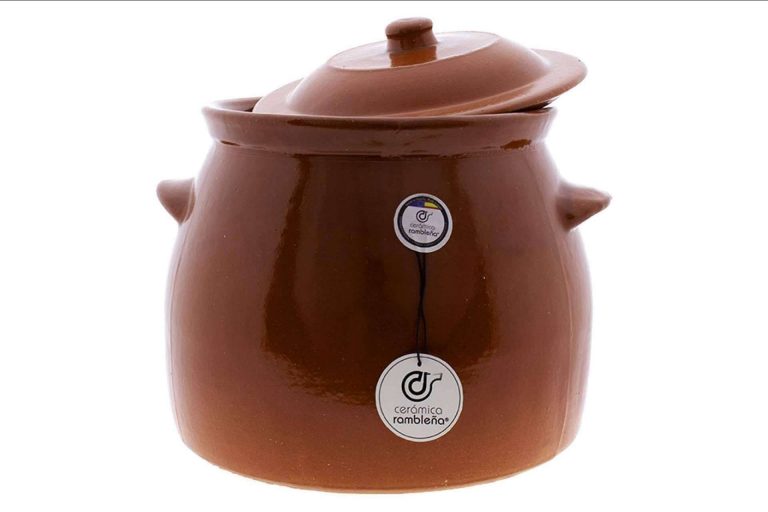 Las tradicionales ollas y cazuelas de barro de Cerámica Rambleña