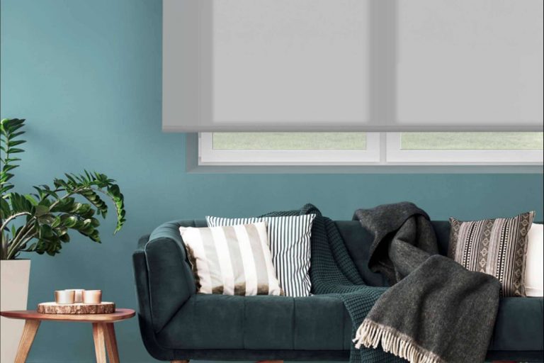 Las ventajas de usar los estores enrollables de Blindecor en el hogar