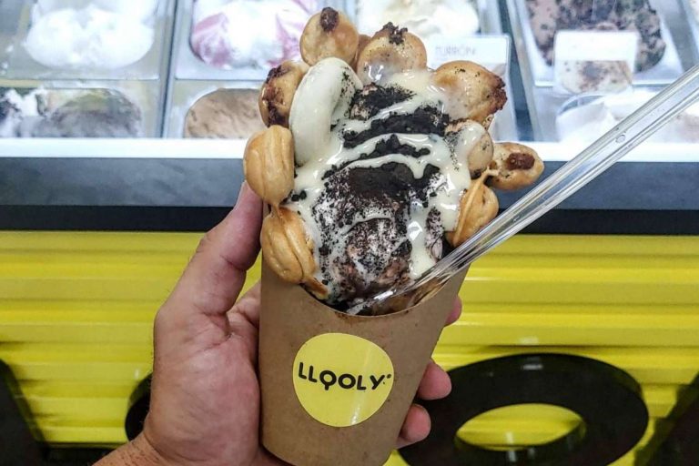 LLOOLY conquista el mercado mediante la elaboración de ice rolls y bubble waffles, un negocio que sube como las burbujas