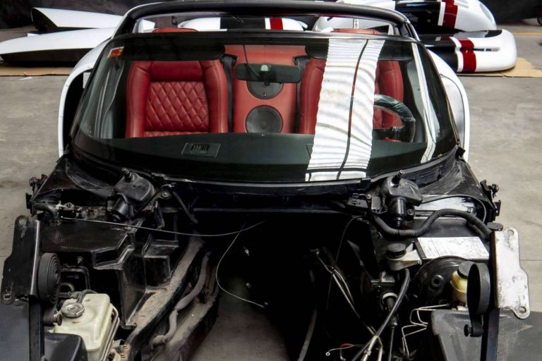 El proyecto de restauración y modificación de un coche Dodge Viper RT 10 Gen 1 de Ion Improve