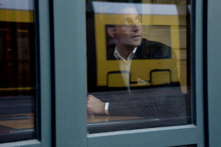 Vuelo de rapiña, entre los libros más vendidos del mundo