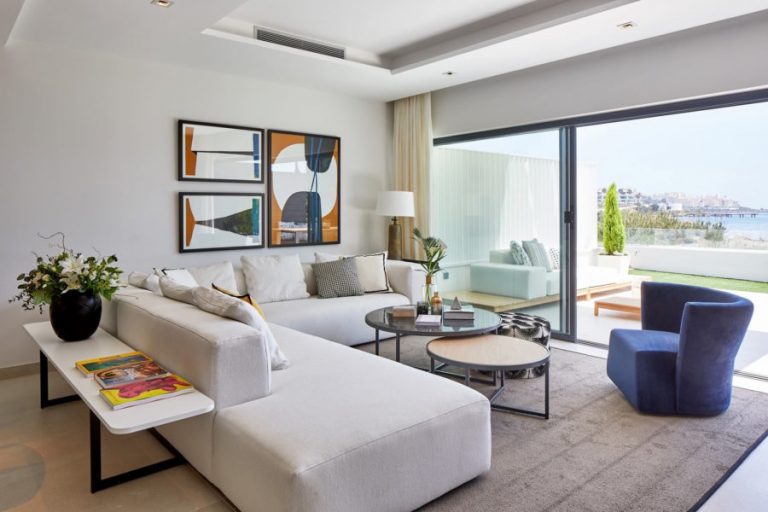 Imagina tu casa amueblada con muebles de hotel