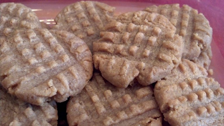 Galletas de mantequilla de cacahuete: así puedes hacer el snack más adictivo