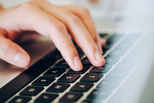 Escuchar los sonidos de las pulsaciones en el teclado: el nuevo método para robar contraseñas de usuario