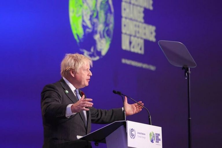 Johnson pide a los países creatividad para cambiar irrefutablemente de rumbo climático