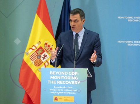 Pedro Sánchez Sánchez celebra los datos de empleo de octubre: