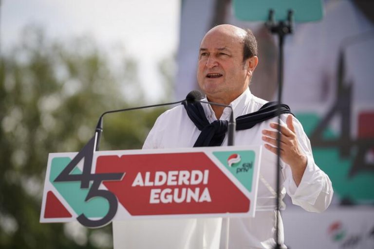 Ortuzar ve bien la subida de cotización, pero pide 