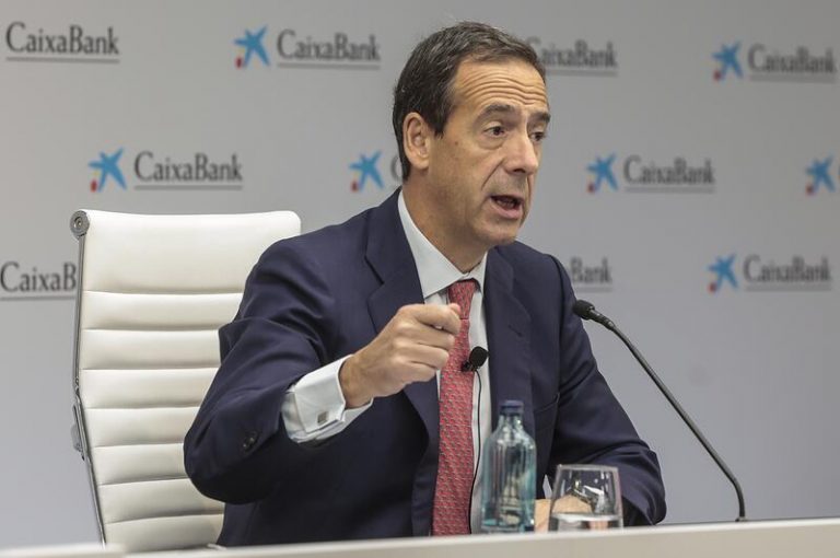 CaixaBank inicia la venta de su participación en Erste Group