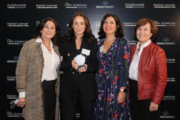 El equipo jurídico de Cepsa, galardonado por Iberian Lawyer por su excelencia